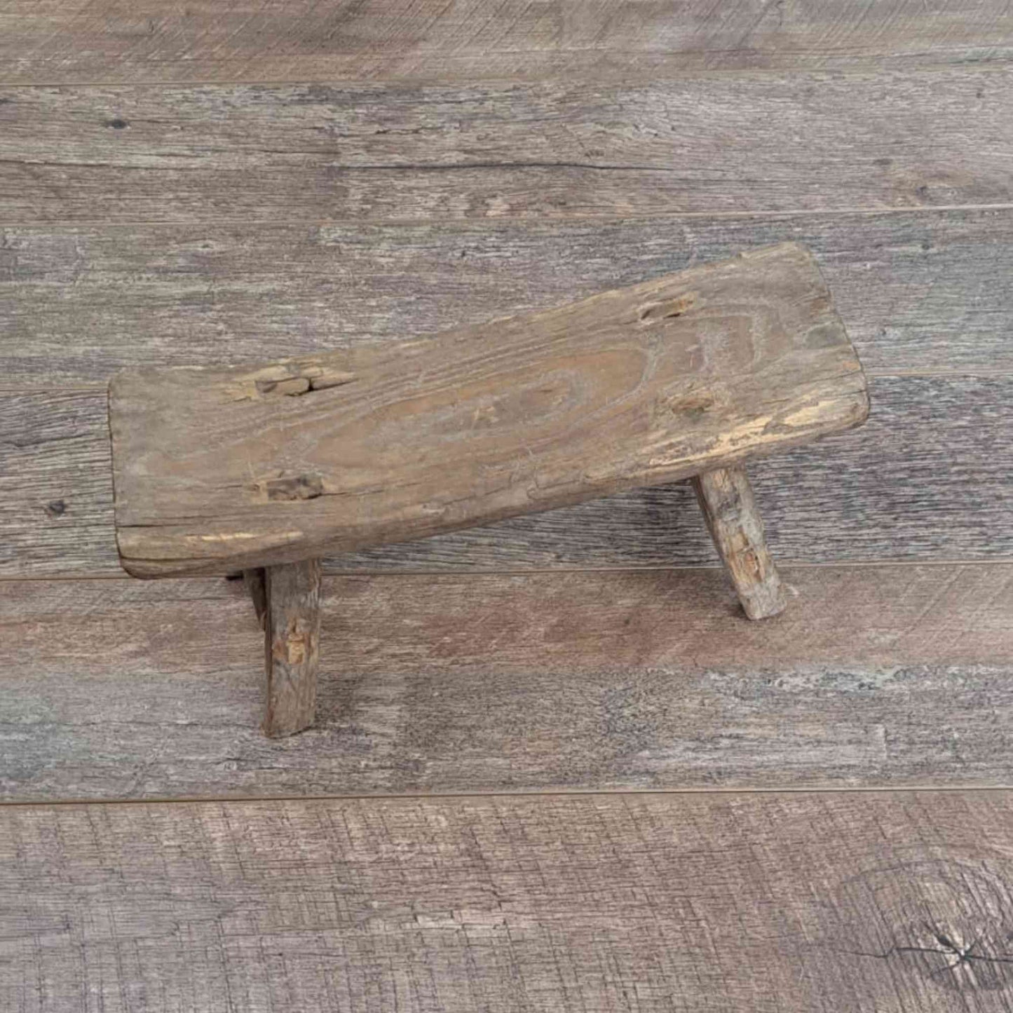 Antiker chinesischer Melkhocker, rustikaler Hocker, Dekorhocker