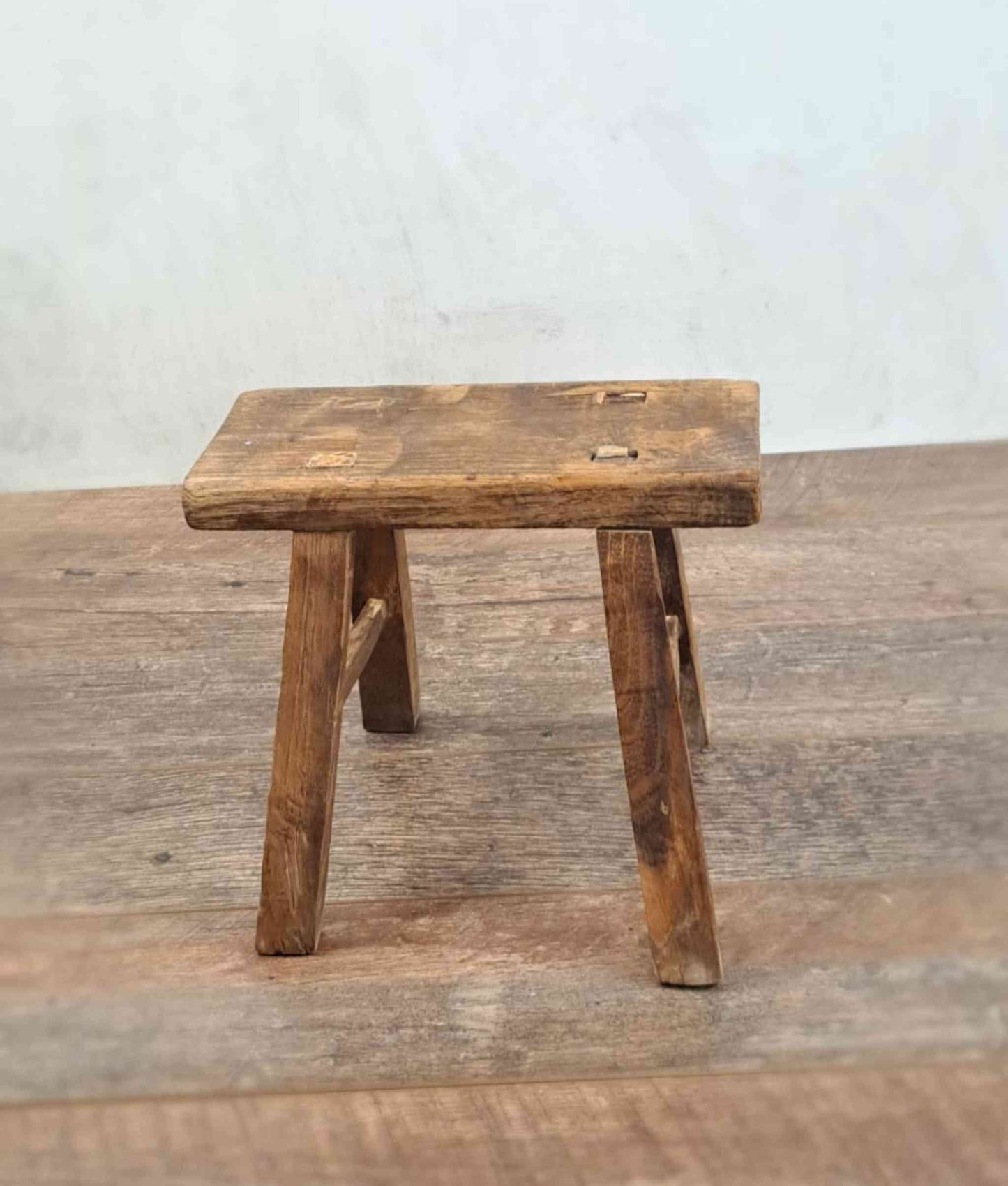 Antiker chinesischer Melkhocker, rustikaler Dekorhocker