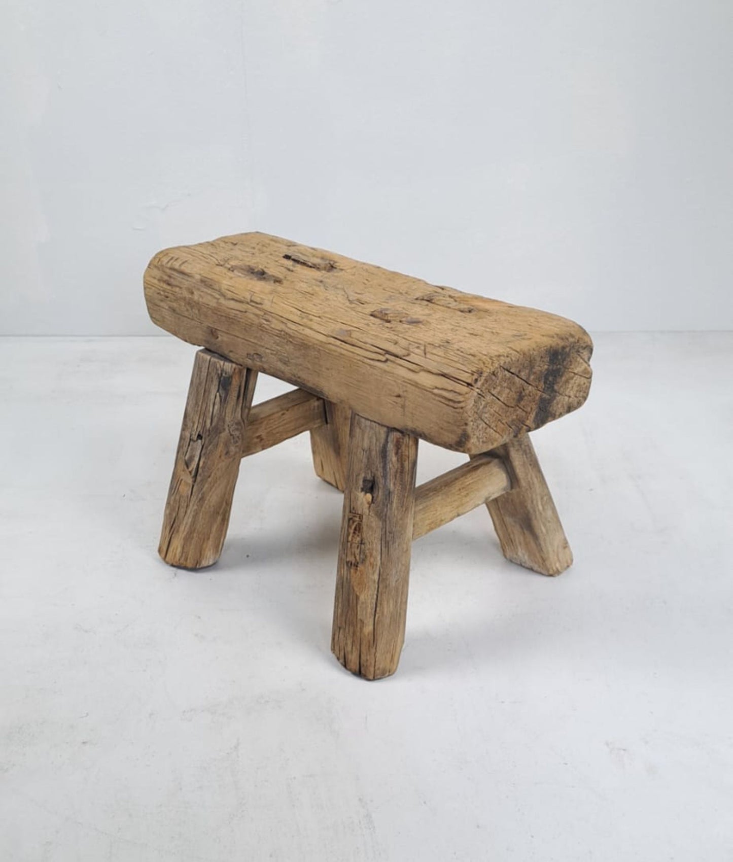 Authentic Antique Chinese Milking Stool Handmade Elmwood, 35x23x22cm Unique Historical Décor Piece Perfect for Design Projects & Collectors