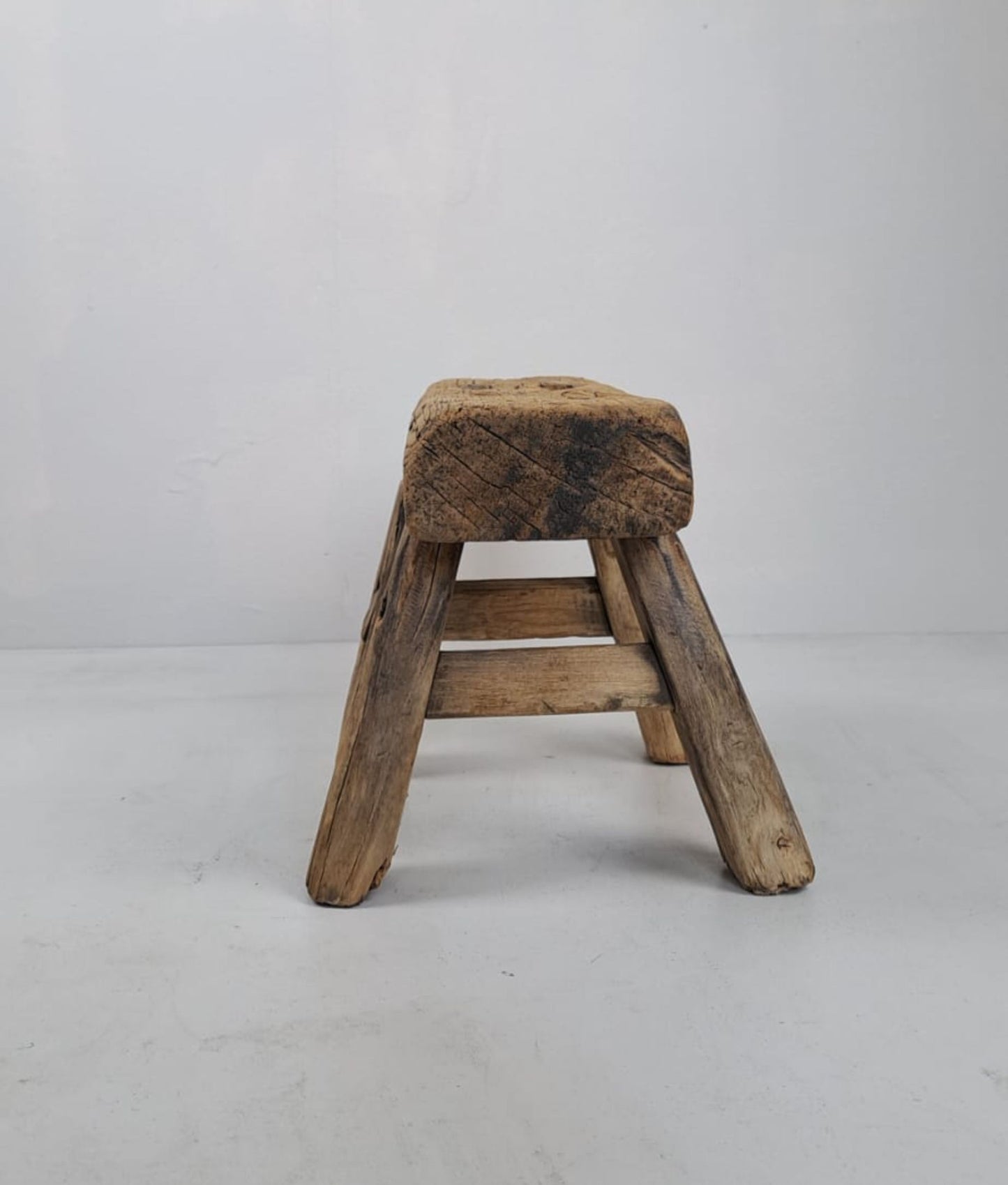 Authentic Antique Chinese Milking Stool Handmade Elmwood, 35x23x22cm Unique Historical Décor Piece Perfect for Design Projects & Collectors