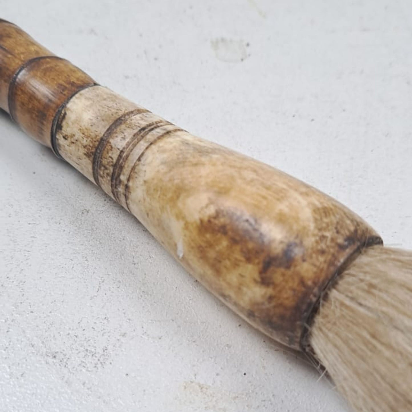 Chinesischer Kalligraphiepinsel im Vintage-Stil – gedrehter Bambus