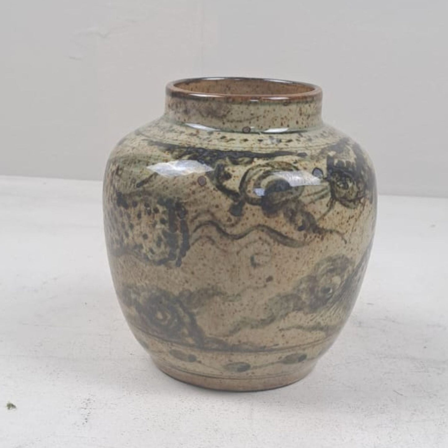 vintage chinese vase