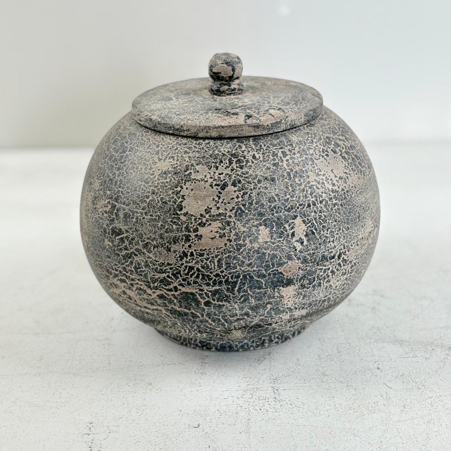 Vintage Wooden Pot with lid - Latipur, Nepal