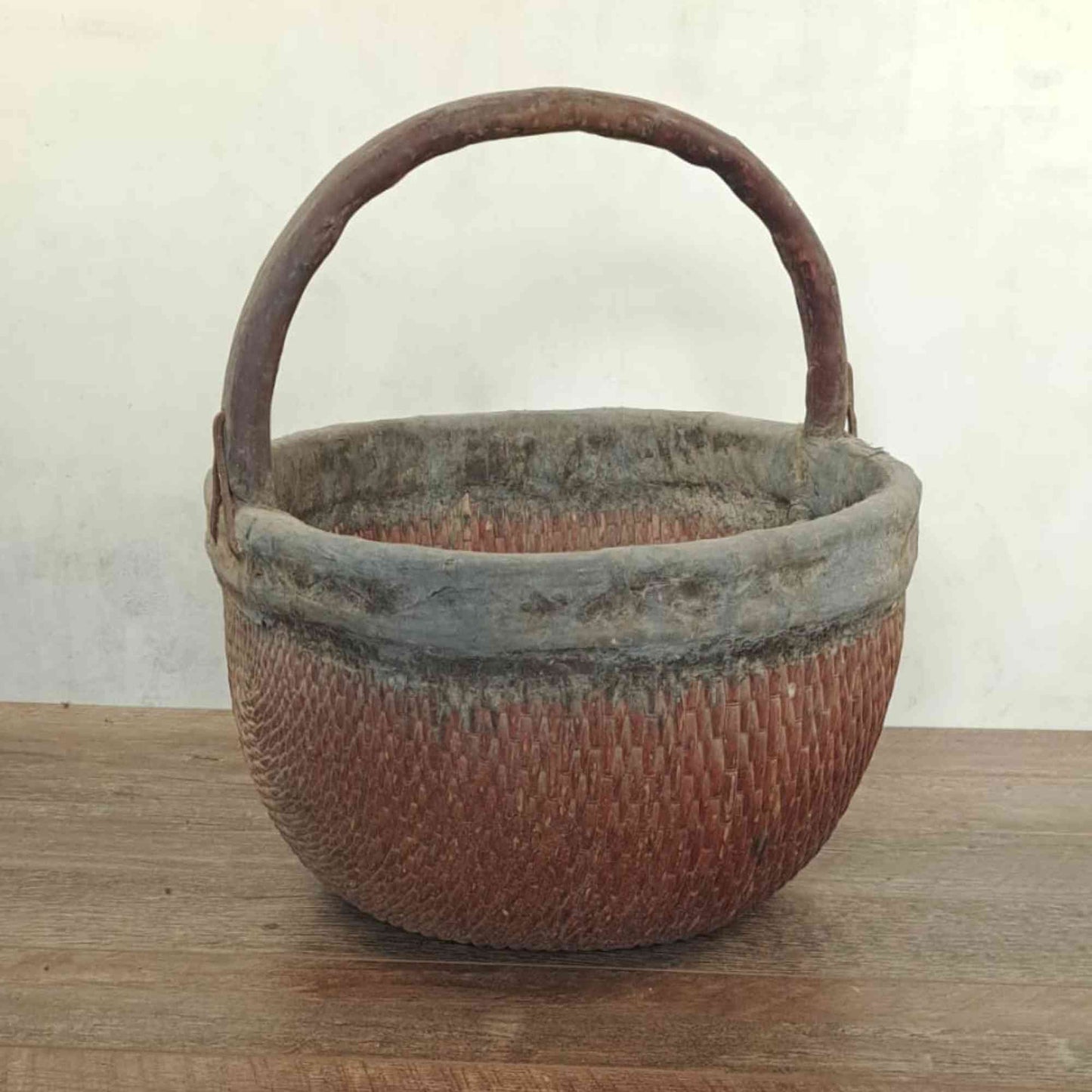 Vintage Chinese Round Basket with Handle