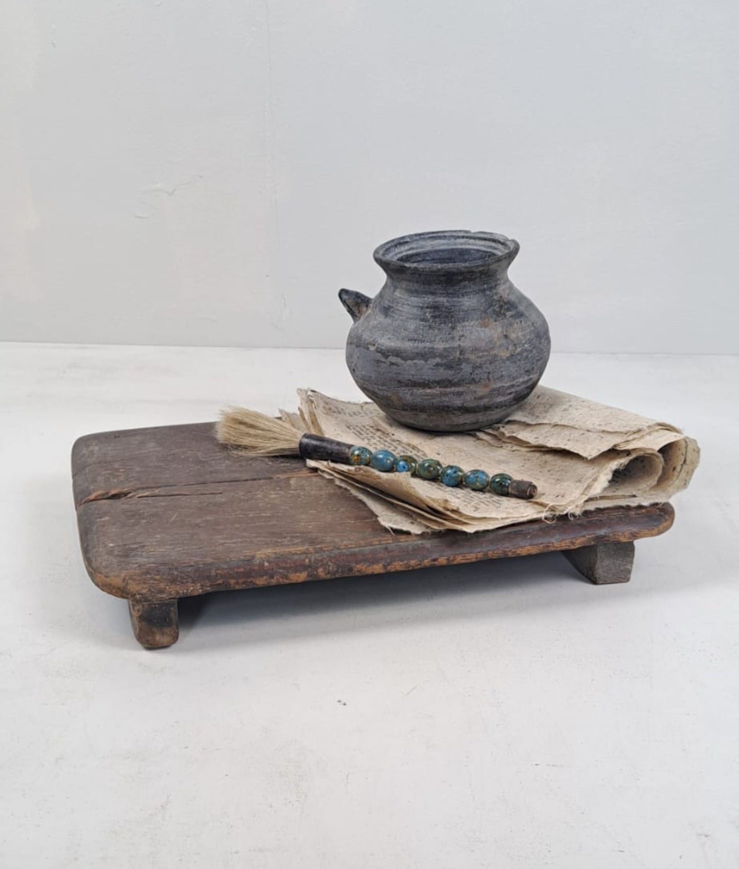 Vintage Indonesian Tea Table, Bayot, Vintage Wooden Raiser, Asian Bayot Table, Old Wood Raiser Plate, Vintage Wooden Tray with Feet 37x27cm