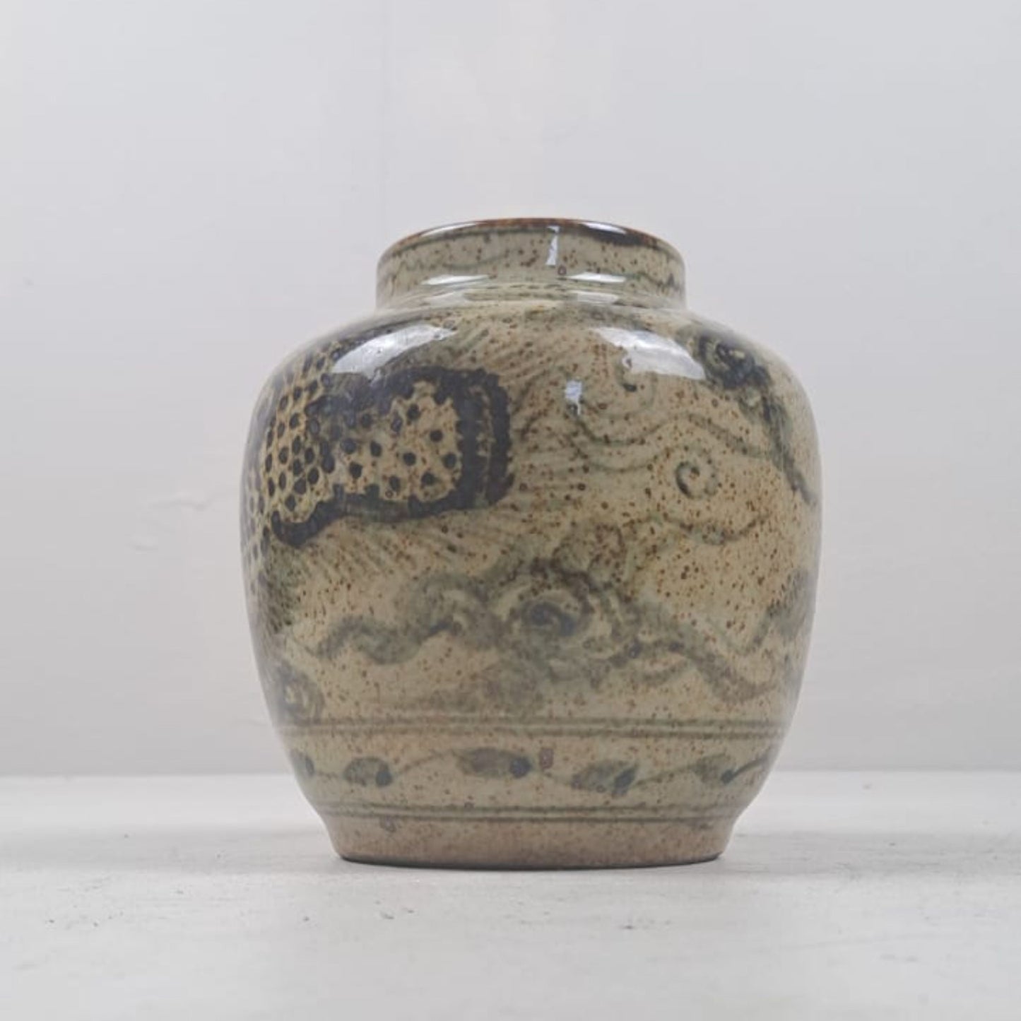 vintage chinese vase