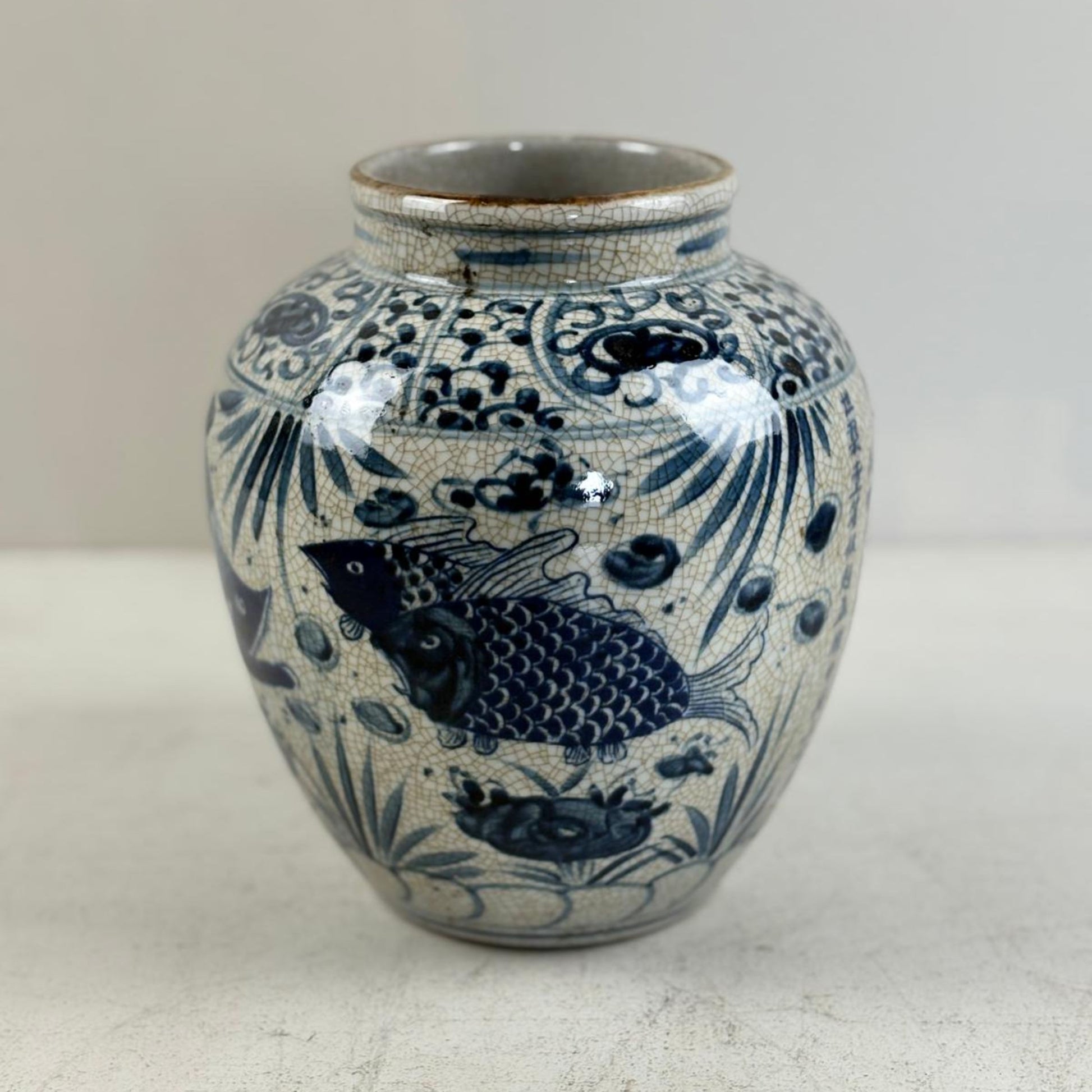 Blue & White Chinese Ginger Jar - Handcrafted Porcelain Tea Leaf Vase