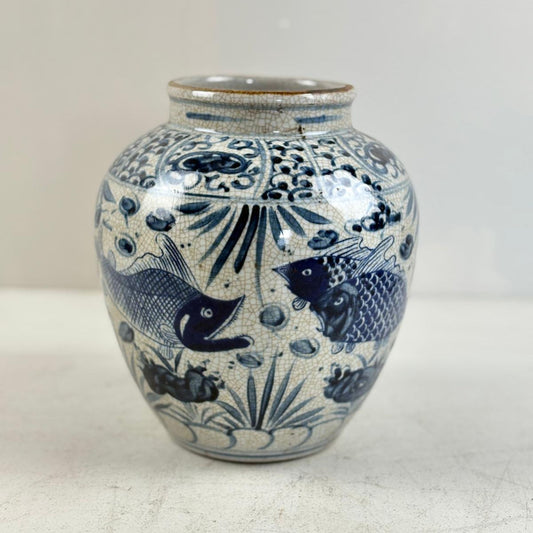 Blue & White Chinese Ginger Jar - Handcrafted Porcelain Tea Leaf Vase