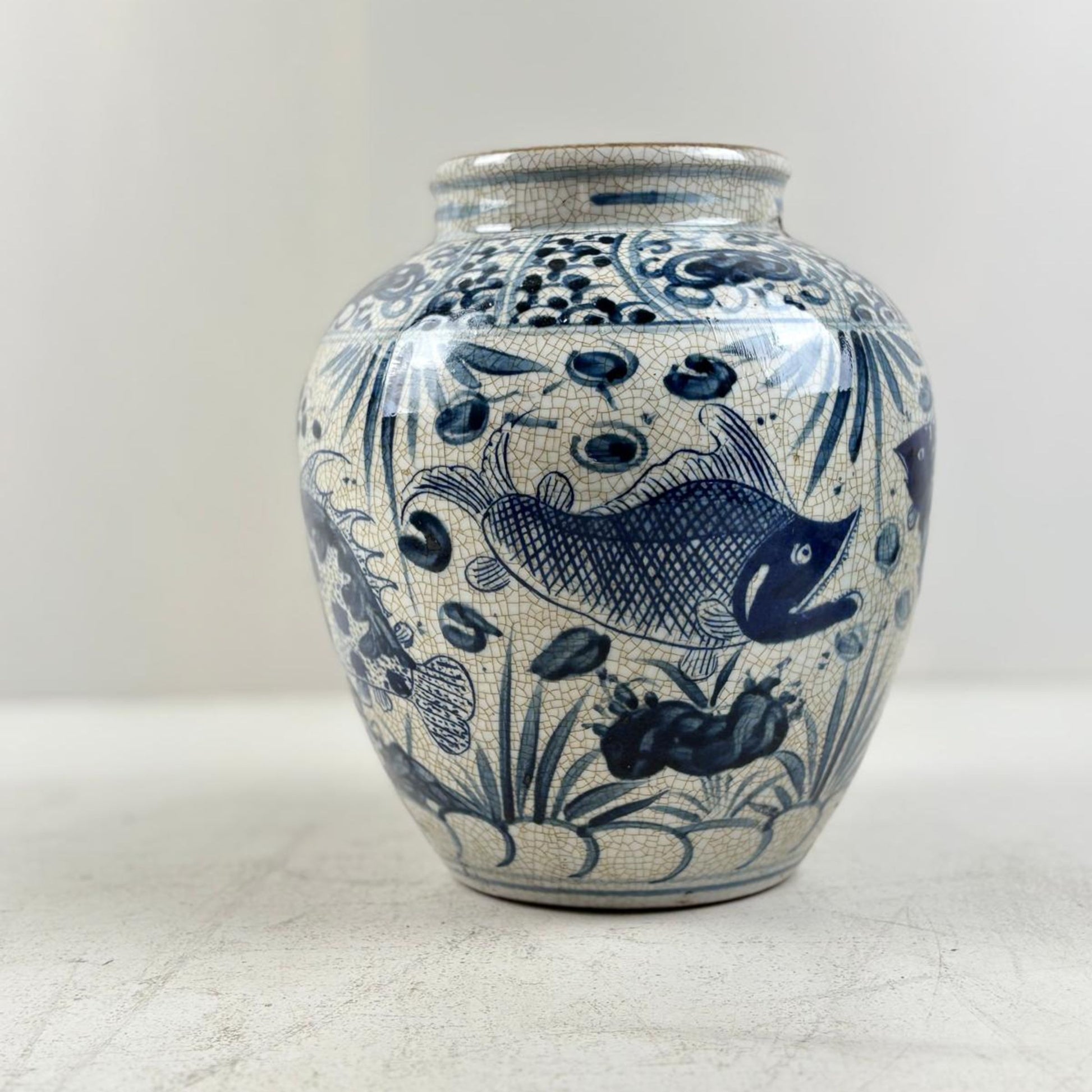 Blue & White Chinese Ginger Jar - Handcrafted Porcelain Tea Leaf Vase